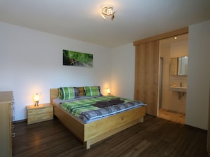 Appartement | 4 chambres, draps fournis