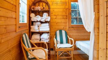 House | Spa treatment