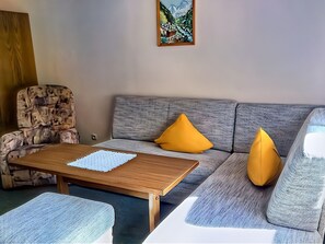 Apartment | Living area - Property in Langenfeld (Laengenfeld)