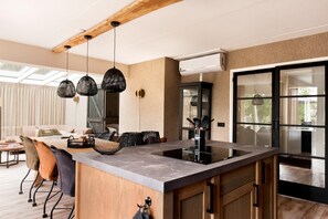 House | Private kitchen - Luxury Holiday Home With Sauna in Vlagtwedde (Vlagtwedde)