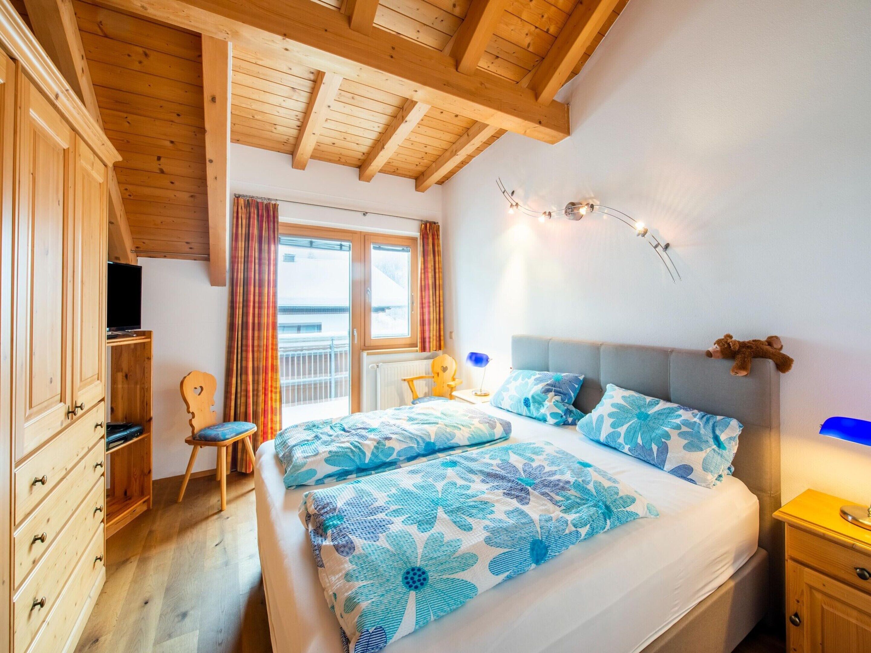 Apartment | 2 bedrooms, individually furnished, bed sheets