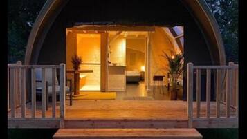 Tent | Balcony