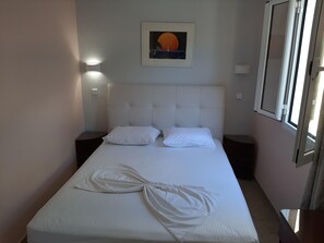 Apartment | 2 bedrooms, bed sheets