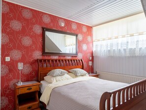 Huis | 3 slaapkamers, individueel gemeubileerd