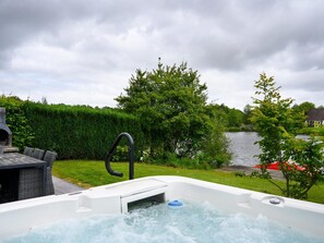 House | Property amenity - House With Sauna, Outdoor spa and Pedal Boat (Vlagtwedde)