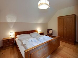 Apartment | 2 bedrooms, bed sheets - Apartment in Mooswald in Carinthia With Pool (Fresach)