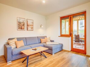 Apartment | Living area - Ferienwohnung mit Fun+ Card in Niedernsill (Niedernsill)