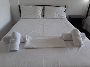Apartament | 2 dormitoris, mobiliari individual i roba de llit 