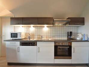 單棟房屋 | 私人廚房 | 高腳椅