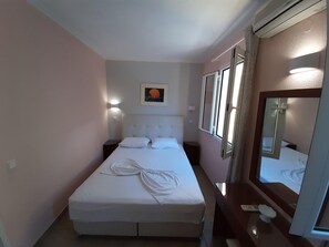 Apartament | 2 dormitoris, mobiliari individual i roba de llit 