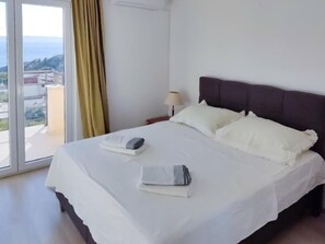 Apartment | 2 bilik tidur, cadar katil 