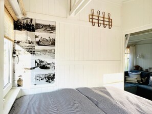 House | 2 bedrooms, individually furnished, bed sheets