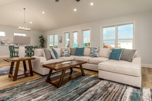 TV - Sandy Seaclusion | Beachfront Getaway (Dauphin Island)