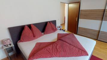 Apartemen | 3 kamar tidur dan seprai linen