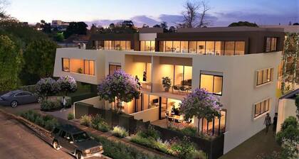 Luxurious Modern 2 Bedroom 2 Bathroom Apartment