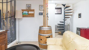 Unclassified image, 4 of 42, button - Zoutleeuw Home With Pool (Zoutleeuw)