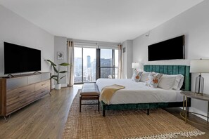 Bureau, fer et planche à repasser, lit parapluie, Wi-Fi gratuit