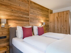 Casa | 2 habitaciones, muebles diferentes y ropa de cama 
