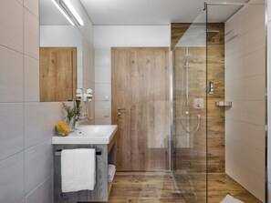House | Bathroom