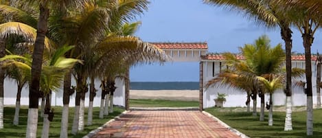 En la playa, toallas de playa