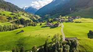 A rural village with houses and a winding road. - Apartment in Mittersill Near Ski Slopes (Mittersill)