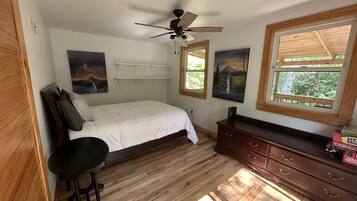 1 chambre, lit parapluie, Wi-Fi gratuit, draps fournis