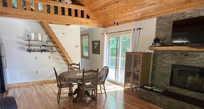 Mountain Cabin on the Chief Ladiga Bike Path, Terrapin Creek, and Pinhoti Trail