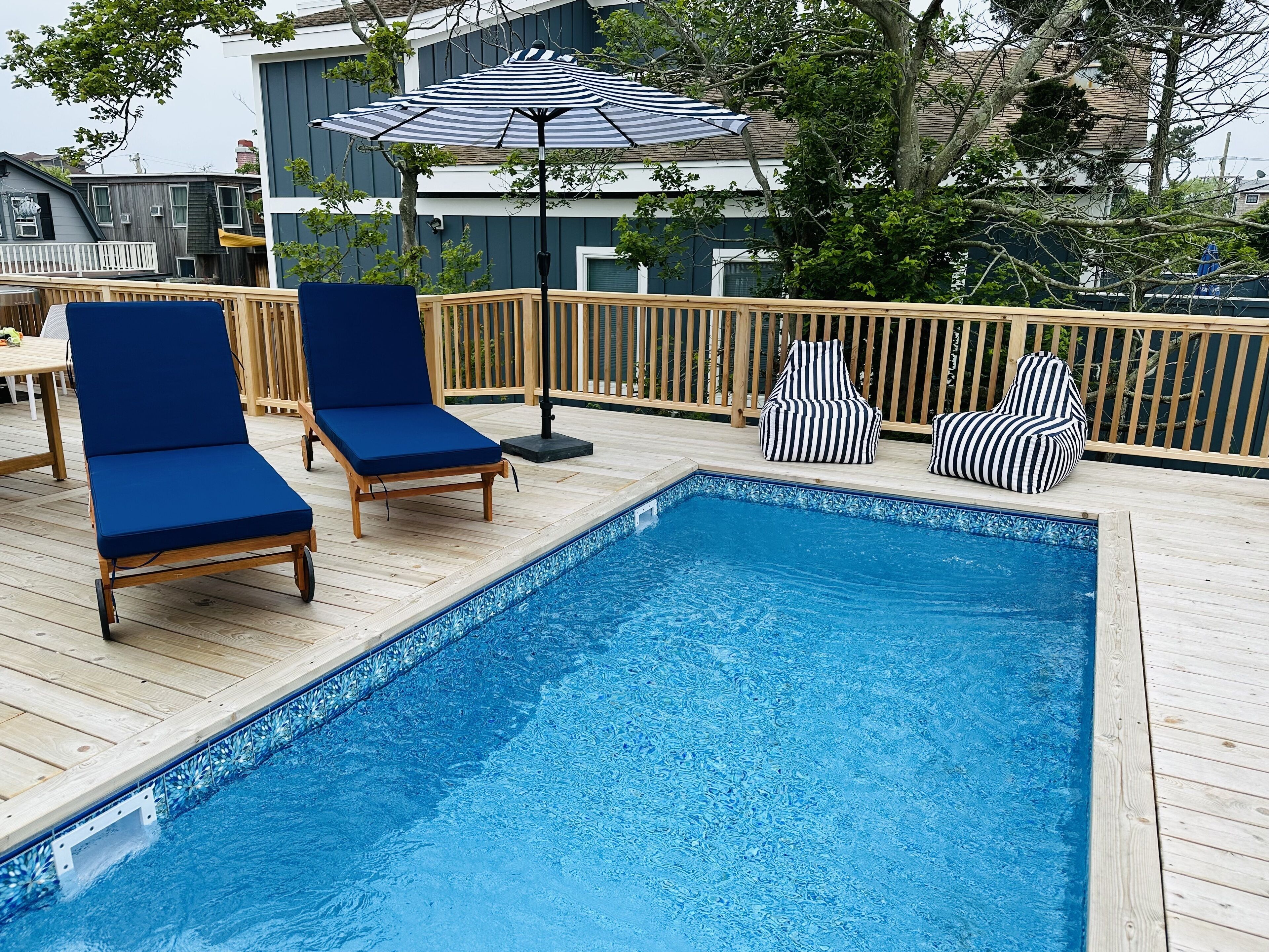 Newly renovated with pool- 2 King ensuite bedrooms plus 2 Queen bedrooms