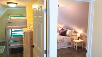 3 bedrooms, WiFi, bed sheets