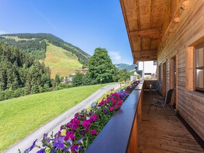 Apartment | View from property - Elegant Apartment Near the ski bus (Saalbach-Hinterglemm)
