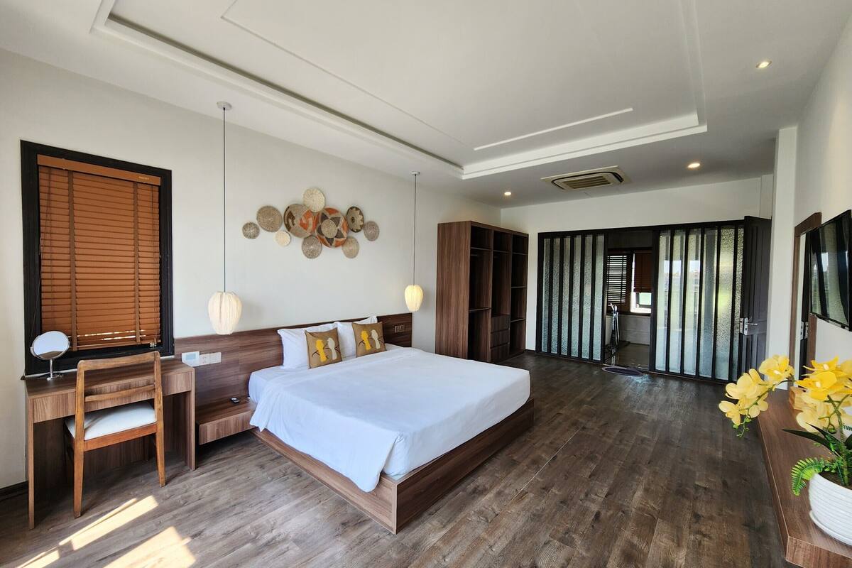 Premium Room, 1 King Bed