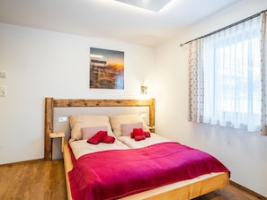 Apartamento | 3 dormitorios, mobiliario individual, ropa de cama