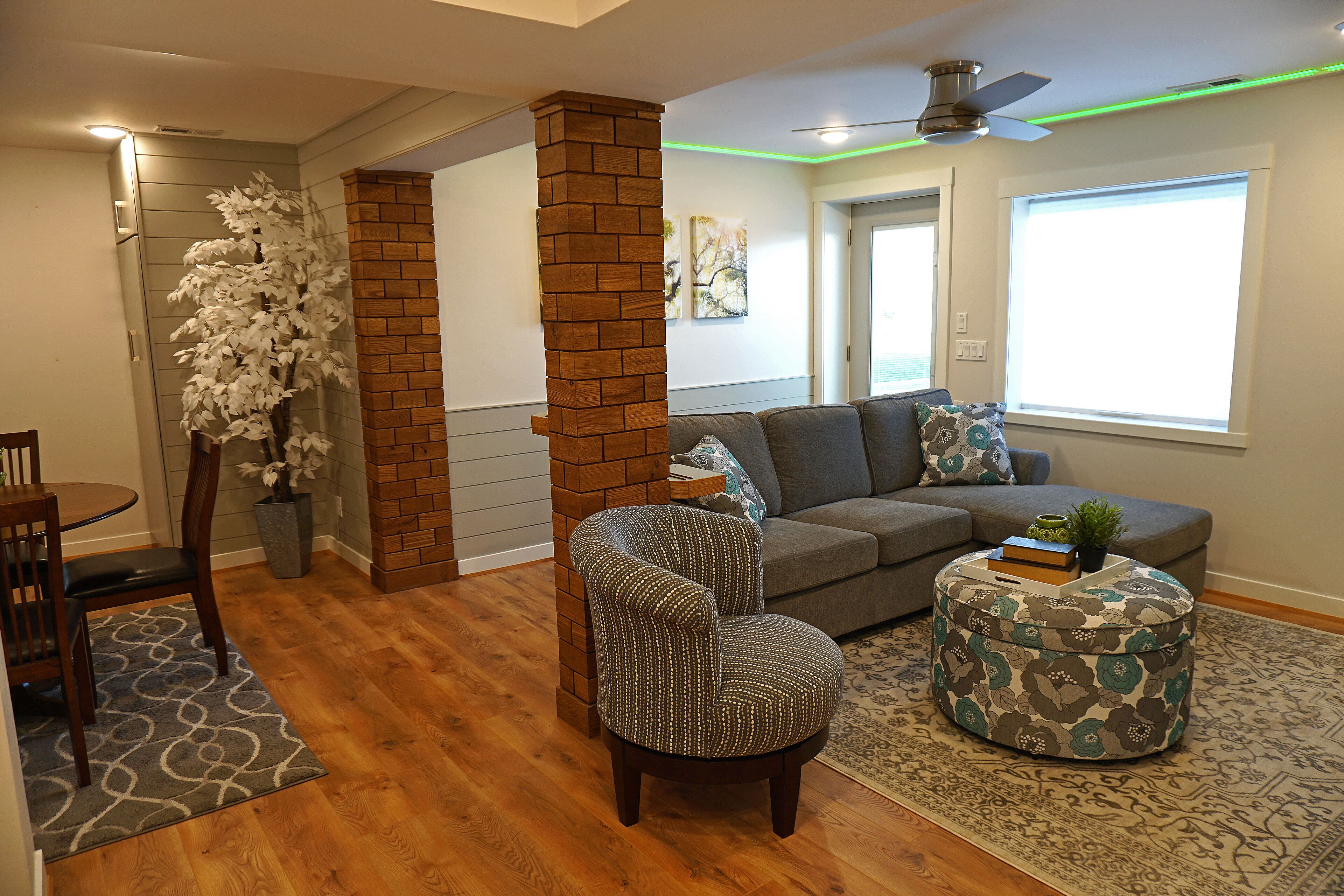 Smart-tv, een dvd-speler en een stereo