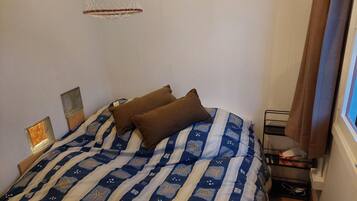 Chalet | 1 kamar tidur dan dilengkapi dengan perabotan berbeda-beda