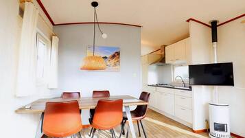 Chalet | Dining