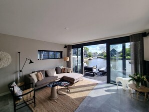 House | Living area - Villa in Balk With Private Jetty on Slotermeer (Balk)