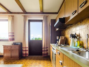 Apartment | Private kitchen - Apartment in Mooswald in Carinthia With Pool (Fresach)