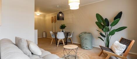 Apartment | Living room