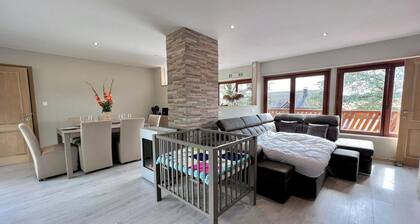 Chalet in Rochefort With Garden
