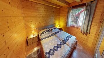 House | 2 bedrooms, bed sheets