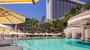 Unclassified image, 4 of 50, button - 2-Bedroom Suite at a  Hotel (Las Vegas)