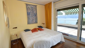 Unclassified image, 4 of 19, button - Apartment in Verbania Near Lake and Islands (Verbania)
