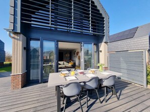 Dining - Water Villa in Balk by Frisian Lakes (Balk)