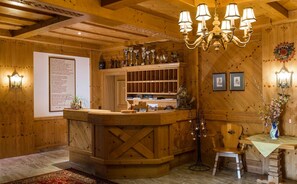 Apartment | Reception