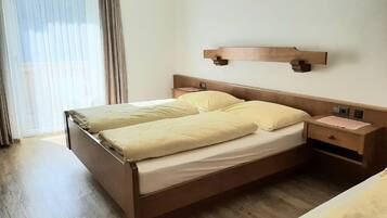 Apartment | 2 bedrooms, bed sheets