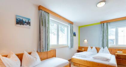 Large Apartment With a Large Balcony in Kappl