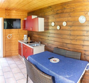 Bungalow | Living room - Bungalow by Lake Ossiach With Mountain Views (Steindorf am Ossiacher See)