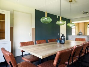 House | Dining