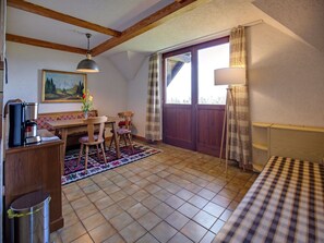 Apartment | Dining - Apartment in Mooswald in Carinthia With Pool (Fresach)