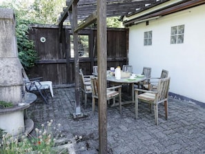 House | Dining
